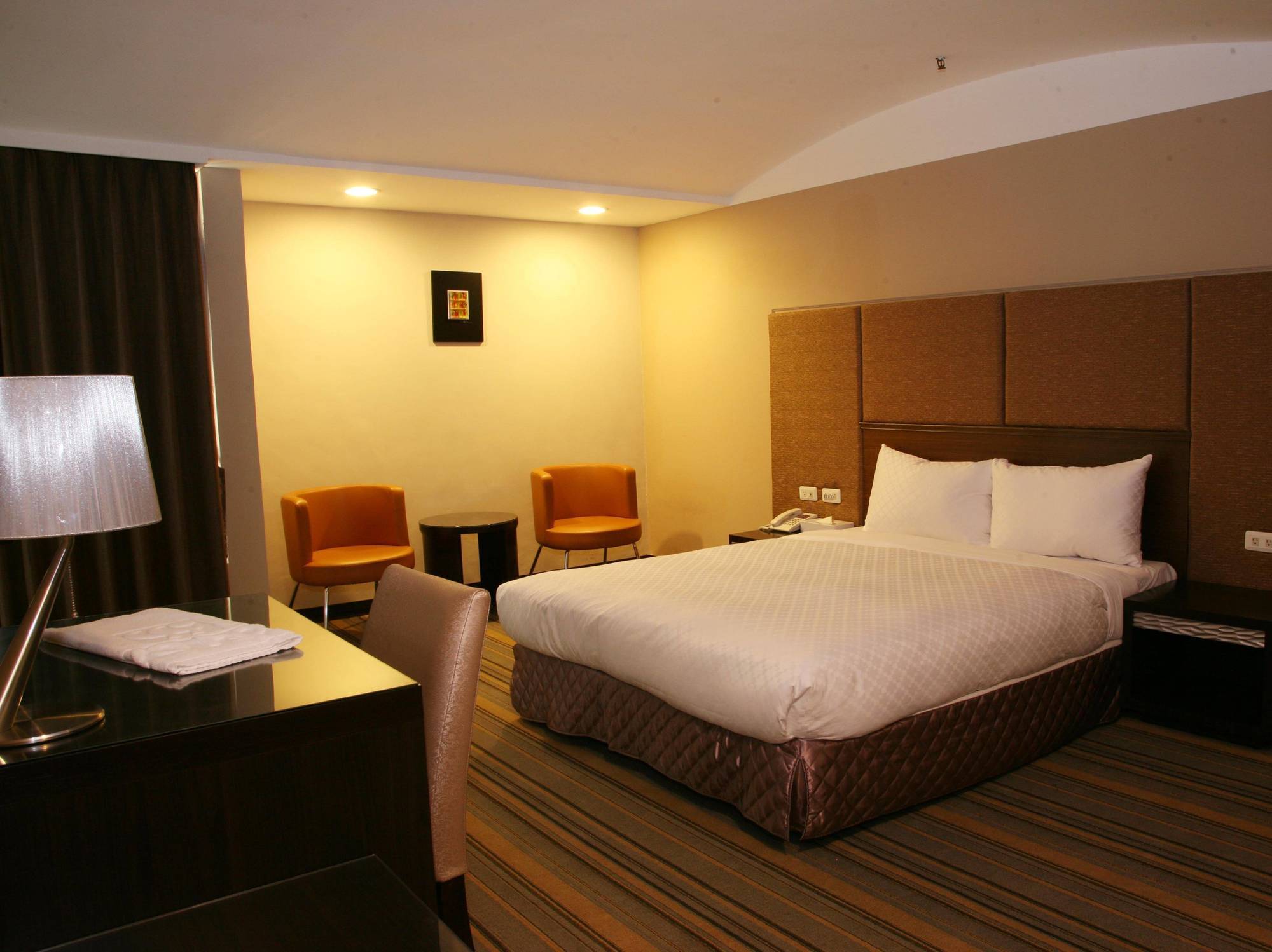 Yoyo Hotel Chiayi Eksteriør billede