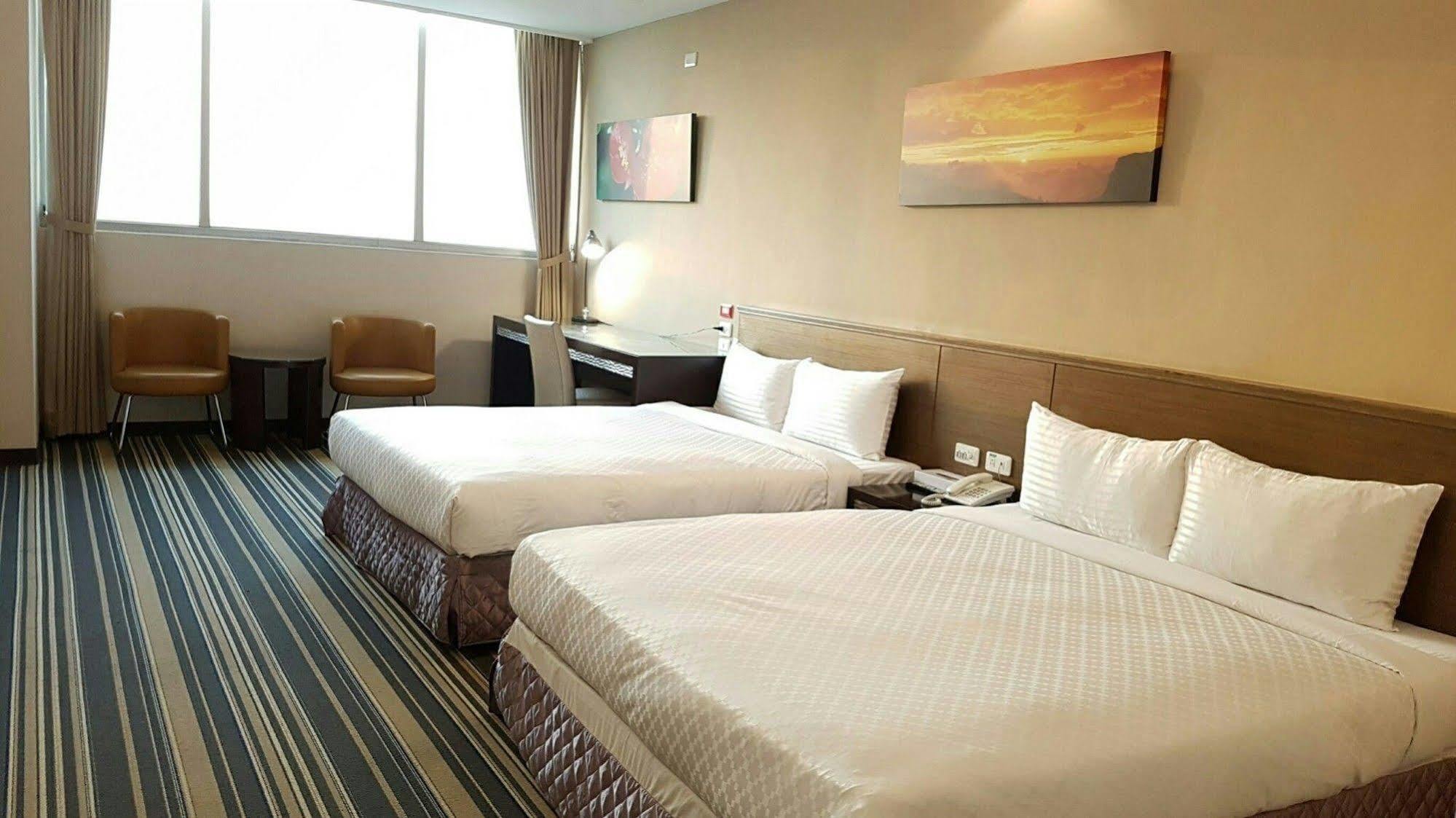 Yoyo Hotel Chiayi Eksteriør billede