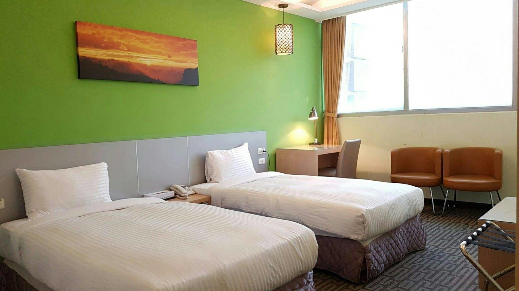 Yoyo Hotel Chiayi Eksteriør billede