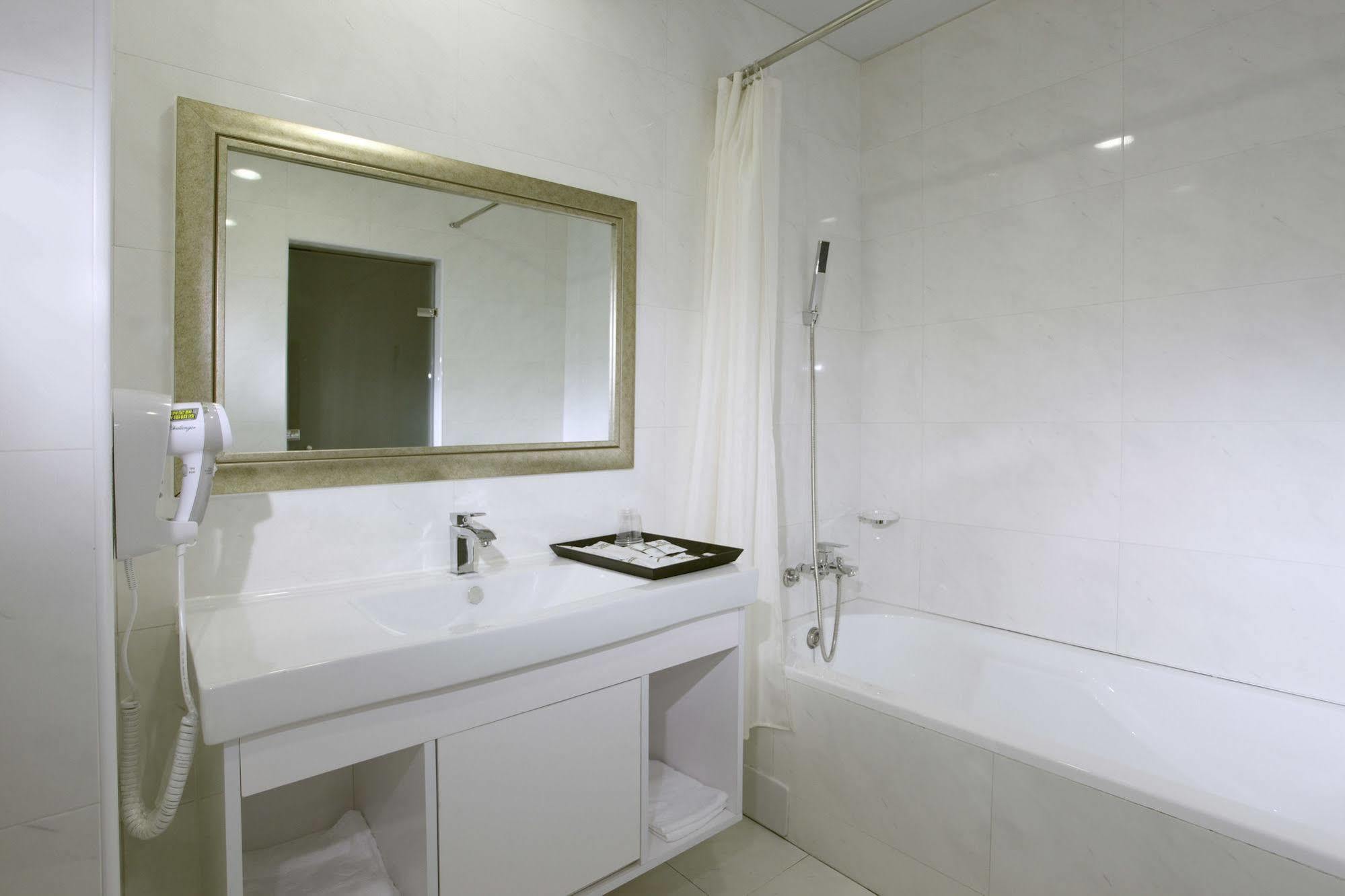 Yoyo Hotel Chiayi Eksteriør billede