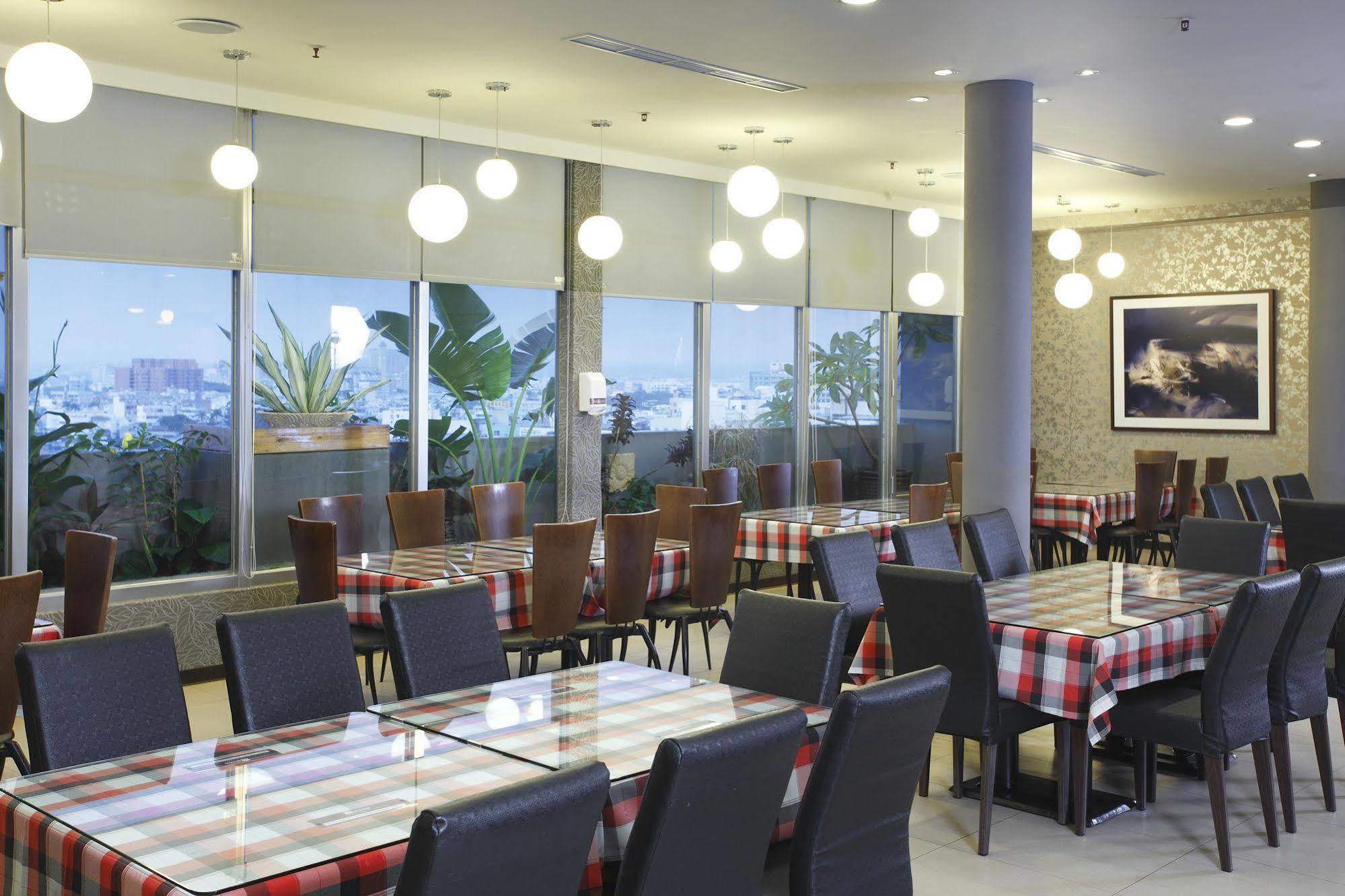Yoyo Hotel Chiayi Eksteriør billede