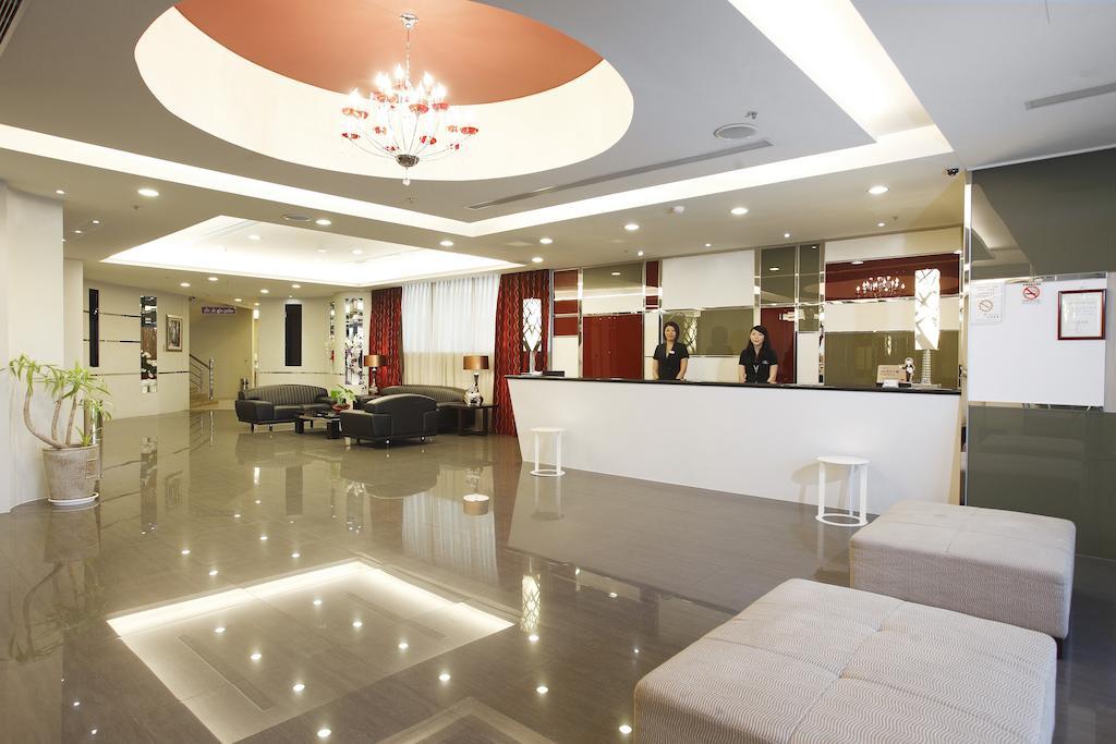 Yoyo Hotel Chiayi Eksteriør billede