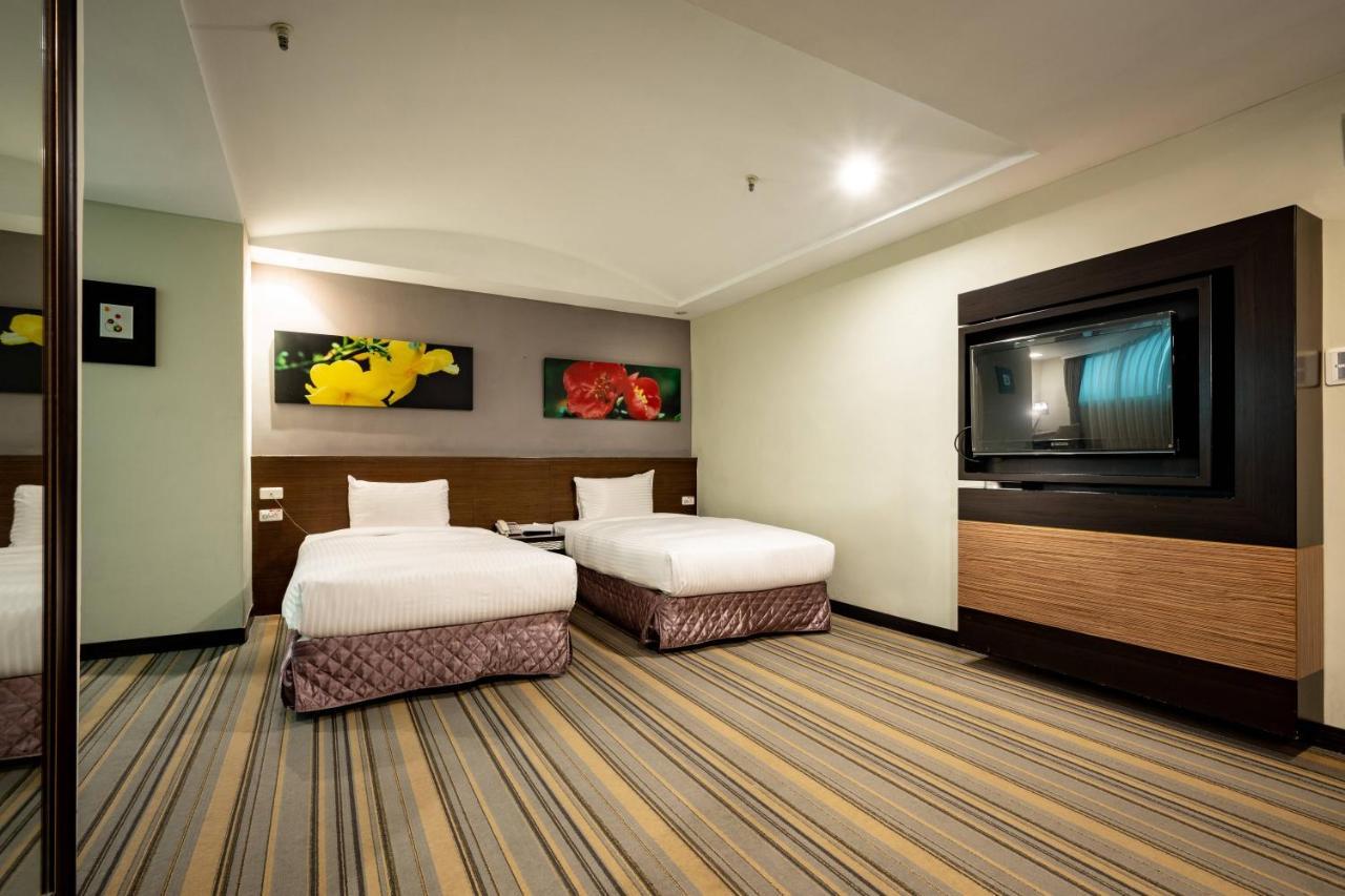Yoyo Hotel Chiayi Eksteriør billede