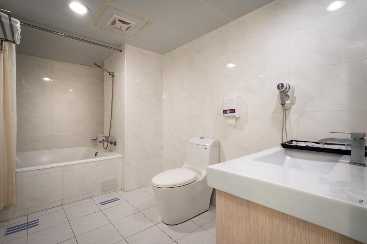 Yoyo Hotel Chiayi Eksteriør billede