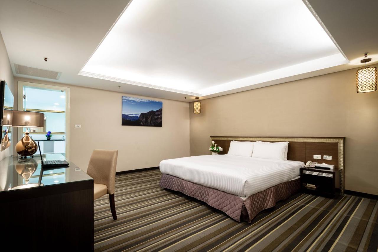 Yoyo Hotel Chiayi Eksteriør billede