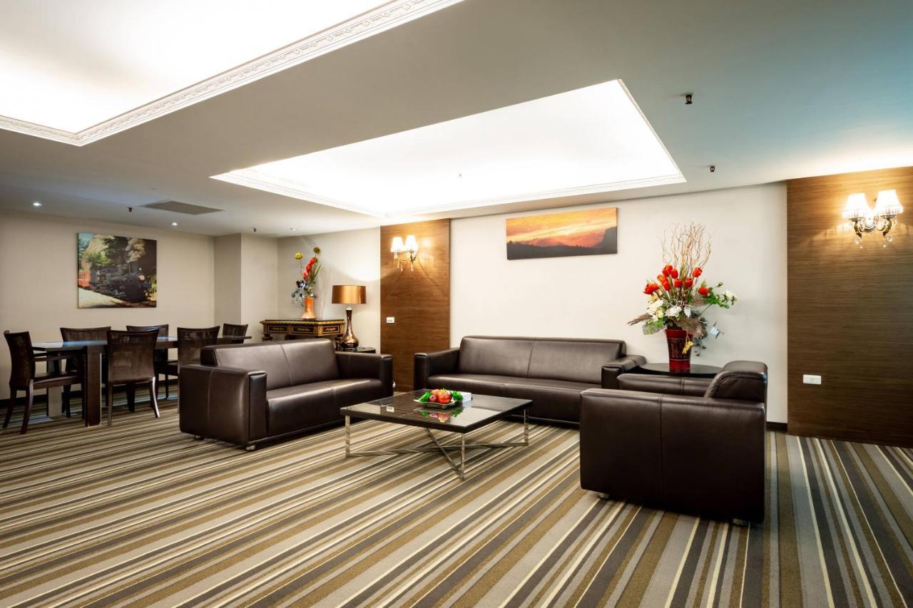 Yoyo Hotel Chiayi Eksteriør billede