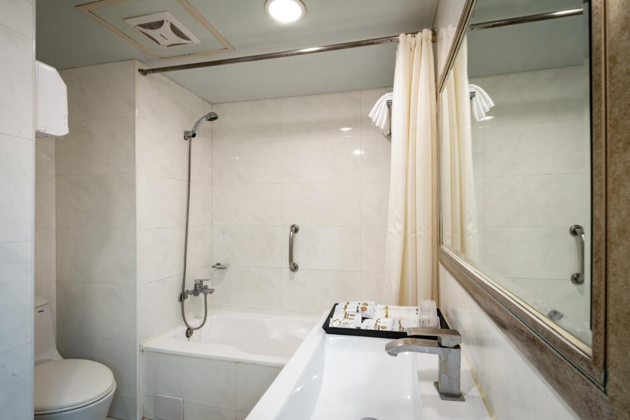 Yoyo Hotel Chiayi Eksteriør billede
