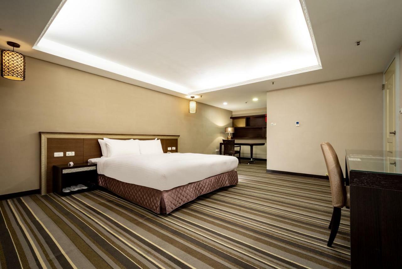 Yoyo Hotel Chiayi Eksteriør billede