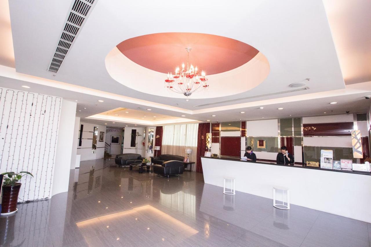 Yoyo Hotel Chiayi Eksteriør billede
